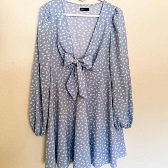 Vacay Lantern Sleeve Tie Front All Over Print Dress - Picture 2 of 6